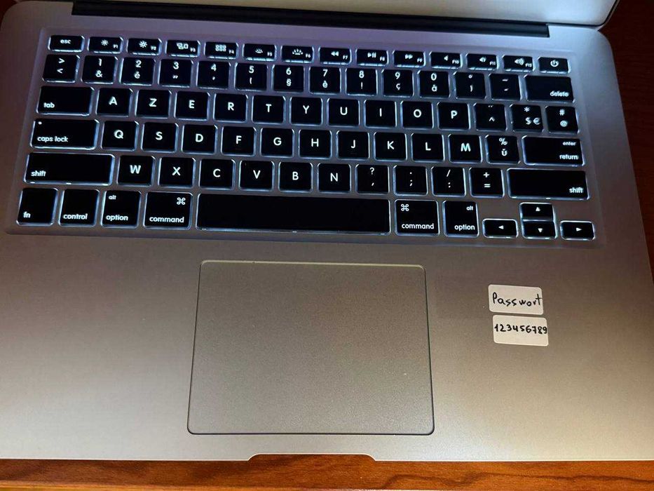 Macbook Air 2017 A1466