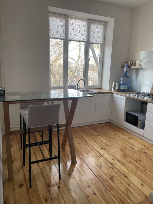 Квартира посуточно та что на фото ,от хозяйки,центр города