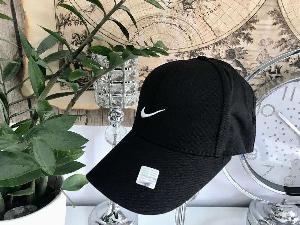 Nike czapka z daszkiem NOWA