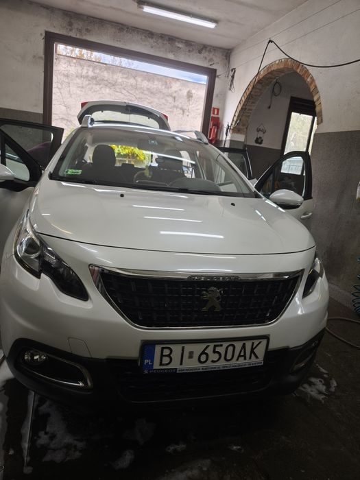Peugeot 2008 pure tech (2018) 1.2 benzyna z polskiego salonu
