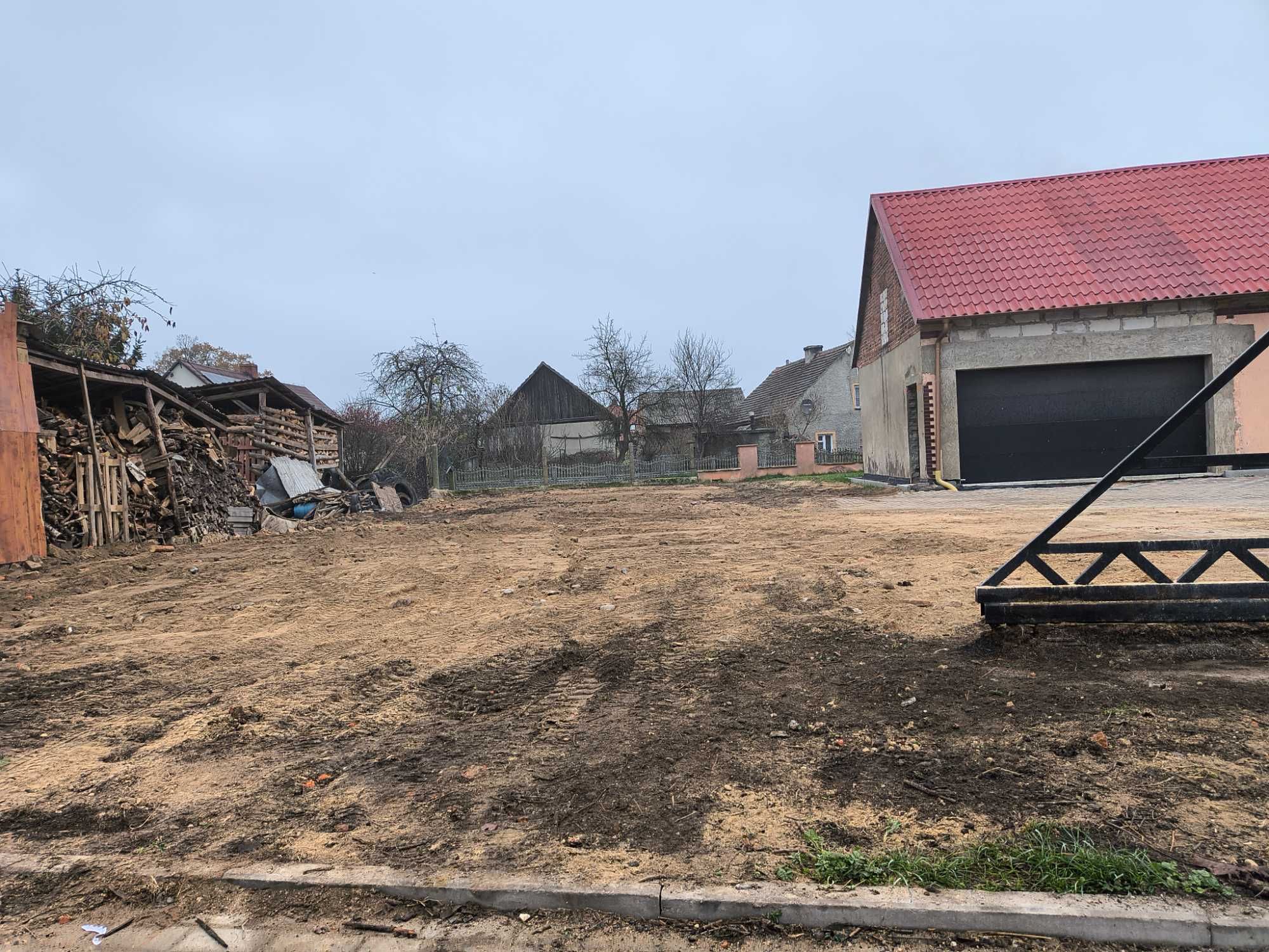 Rozbiórki budynków za materiał