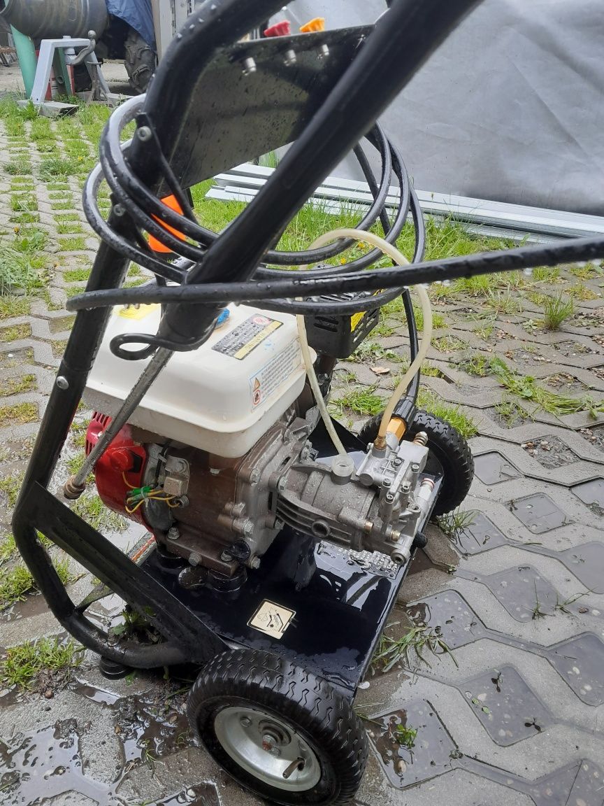 Myjka honda spalinowa karcher