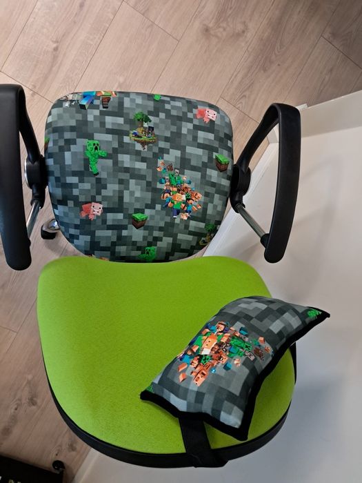 Krzesło do biurka dla dziecka