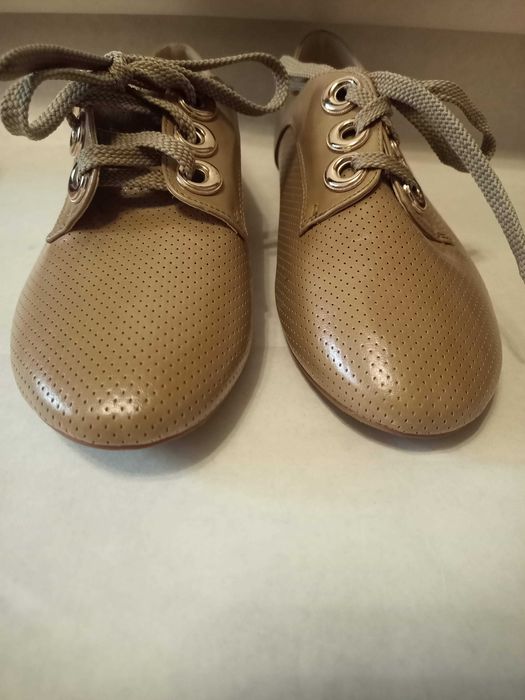 Туфлі жіночі шкіряні