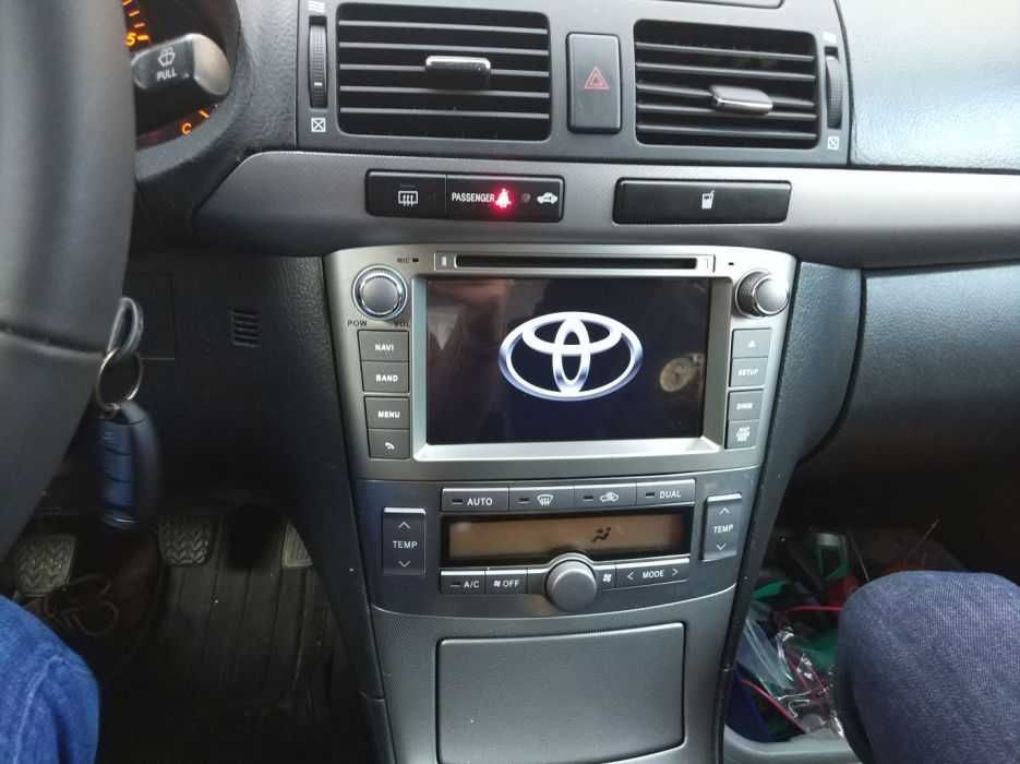 Rádio Gps Toyota Auris Yaris Avensis Corolla Hilux LandCruiser Android
