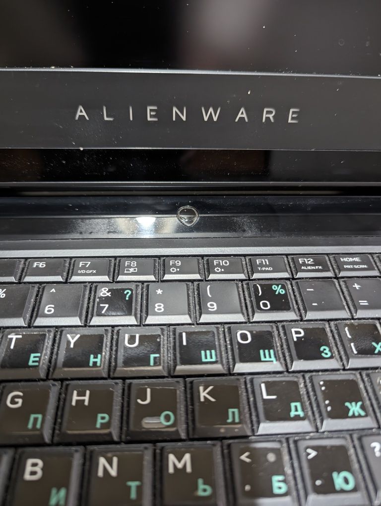 Dell Alienware 17r4 під ремонт або обмін.4к екран