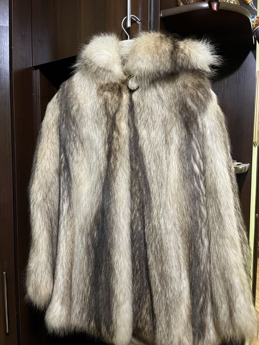 Шуба, придбана в Греції (деталі в особисті)