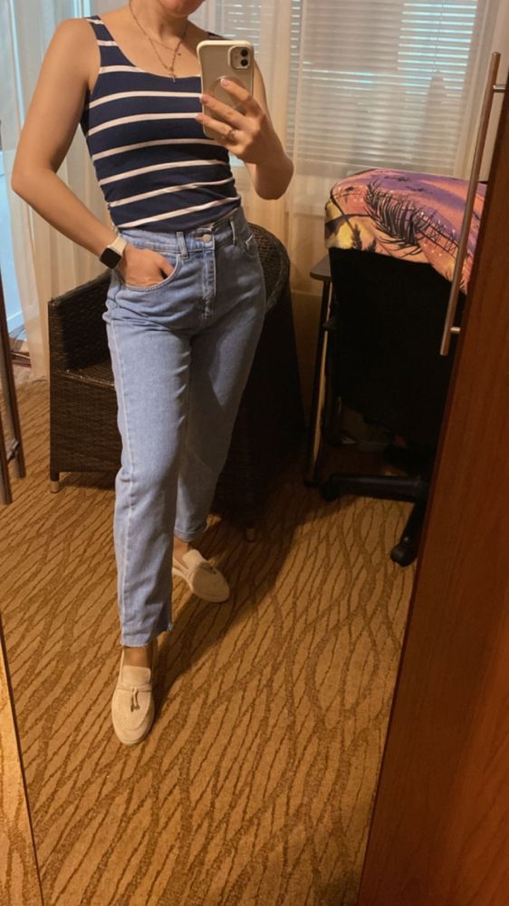 Продаю джинси жіночі ідеальні дуже модні