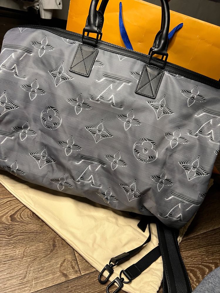 Сумка Louis Vuitton