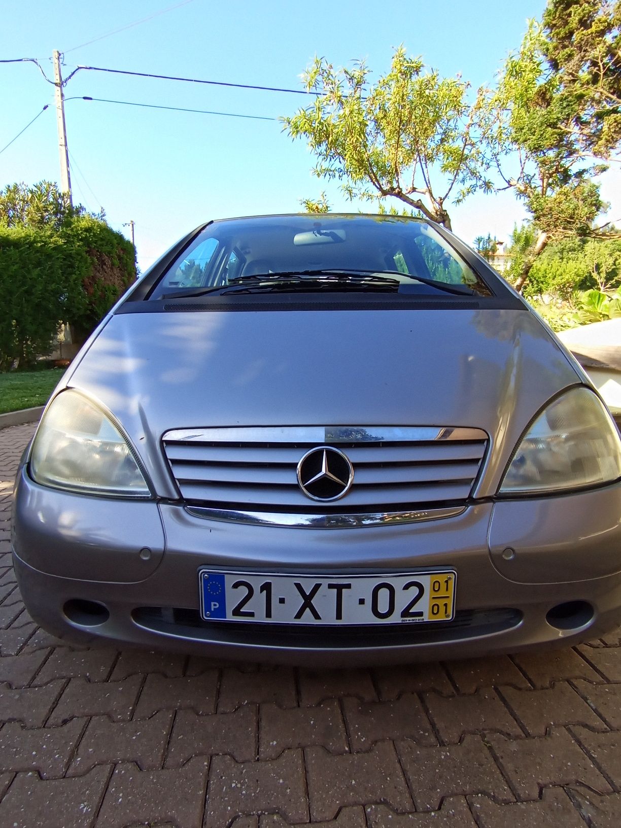 Vende Mercedes A 140