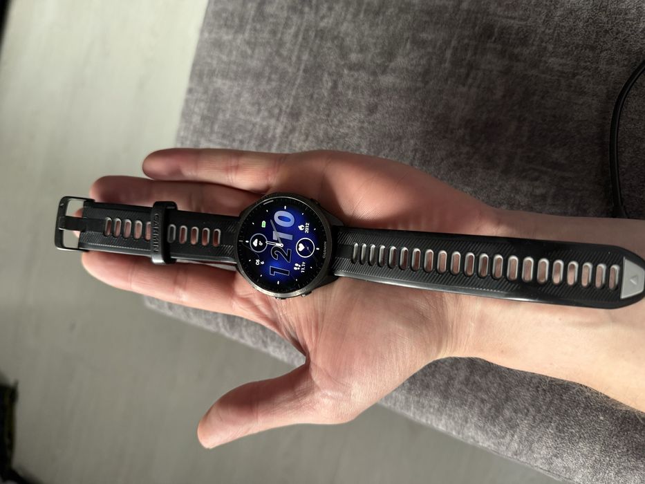 Годинник Garmin Forerunner 965