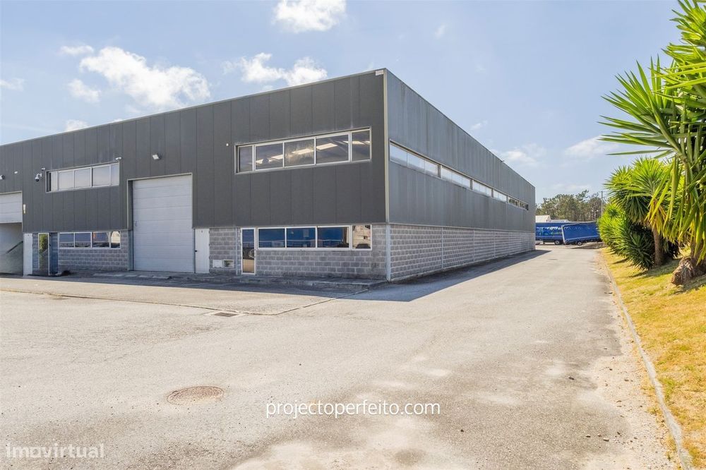 Armazém  Venda em Ovar, São João, Arada e São Vicente de Pereira Jusã,