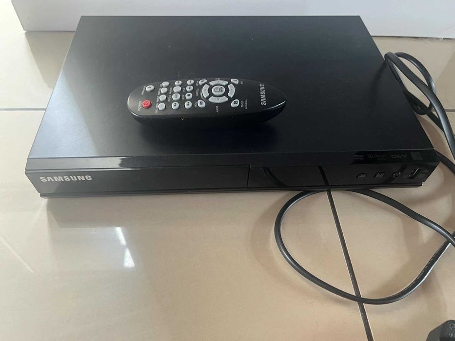Odtwarzacz DVD Samsung  DVD E360/XU