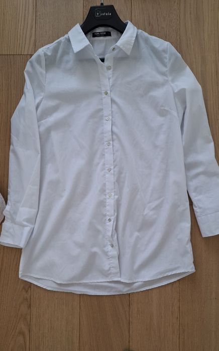 Biala koszula. Klasyk. Dluga. Dlugi rekaw. Damska L.