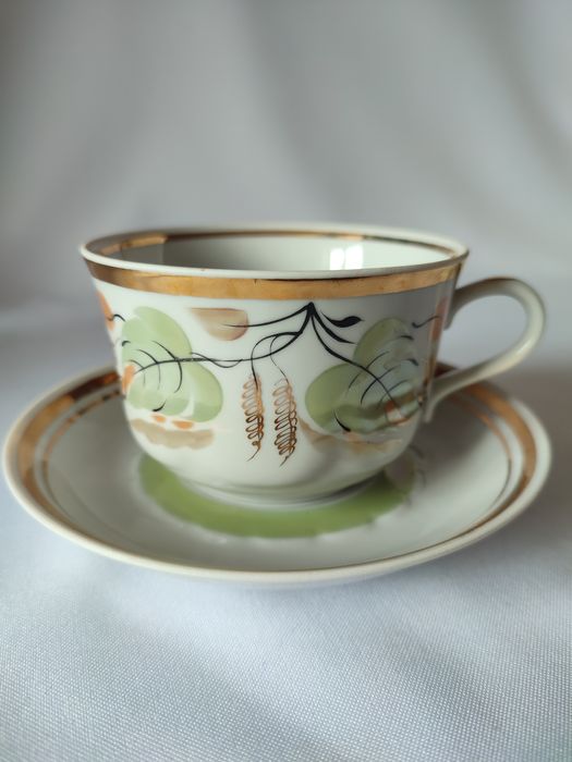 Чайный сервиз "Берёзка" Сумы. Кофейный сервиз "Шиповник" ГДР. СССР