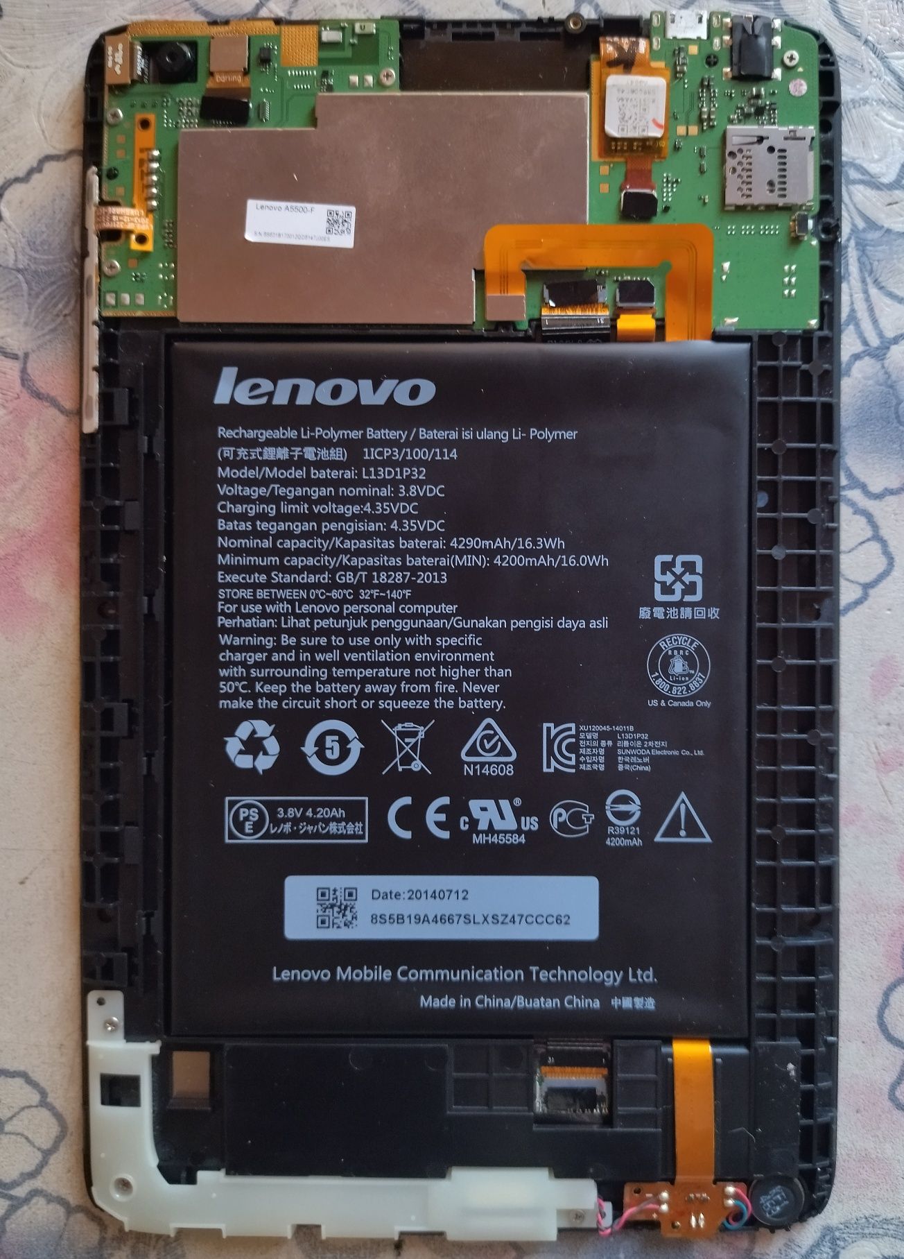 Планшет Lenovo A8-50 A5500-F на запчасти