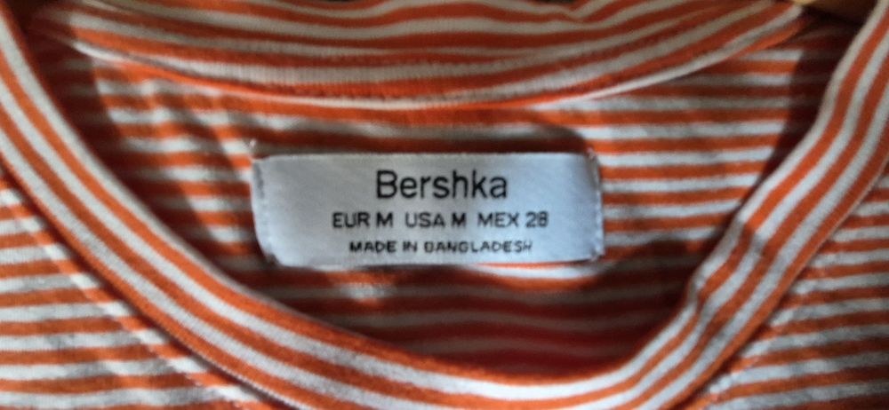 T-shirt femenina Bershka