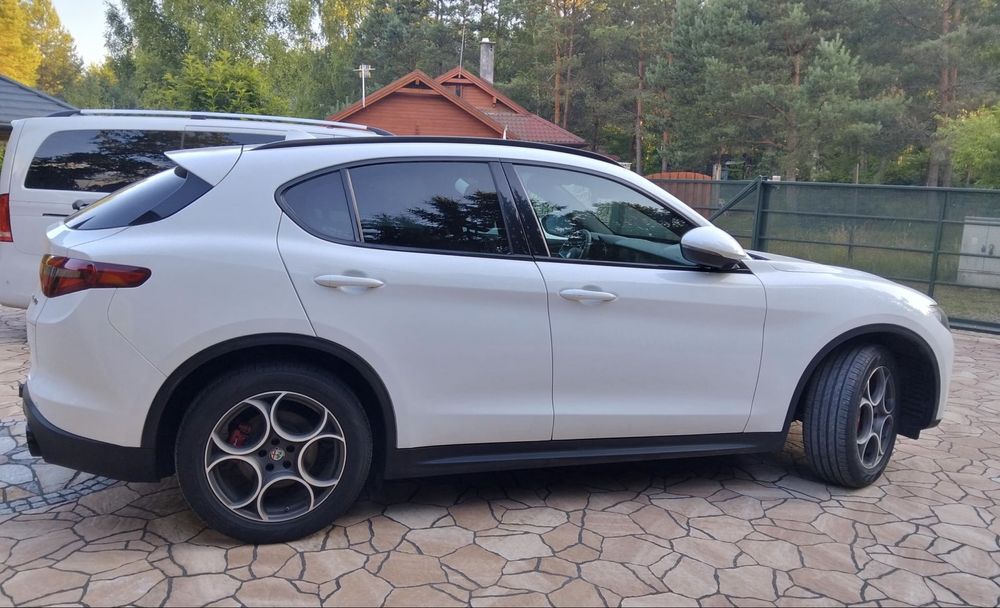 Sprzedam Alfa Romeo STELVIO 2.0 280KM TURBO Q4