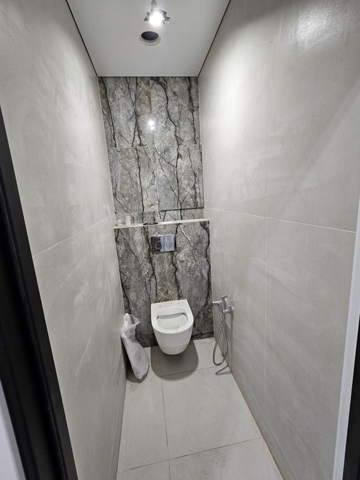 Двокімнатна квартира, Центр, вул.Довга, програми, постанови