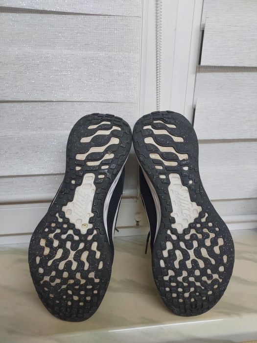 Кроссовки nike revolution 6 оригінал