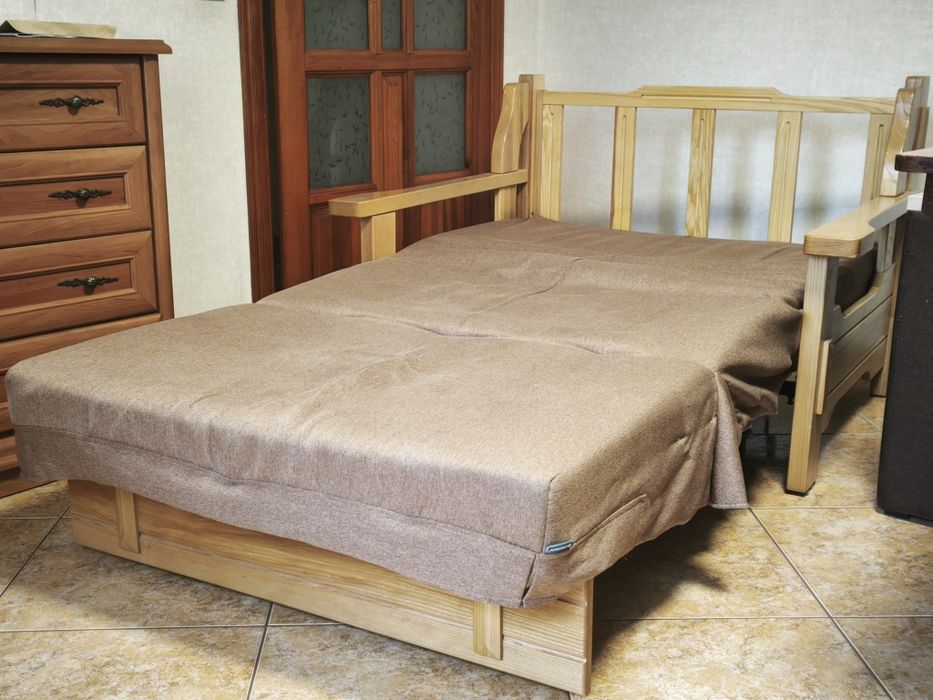 Розкладне крісло-диван