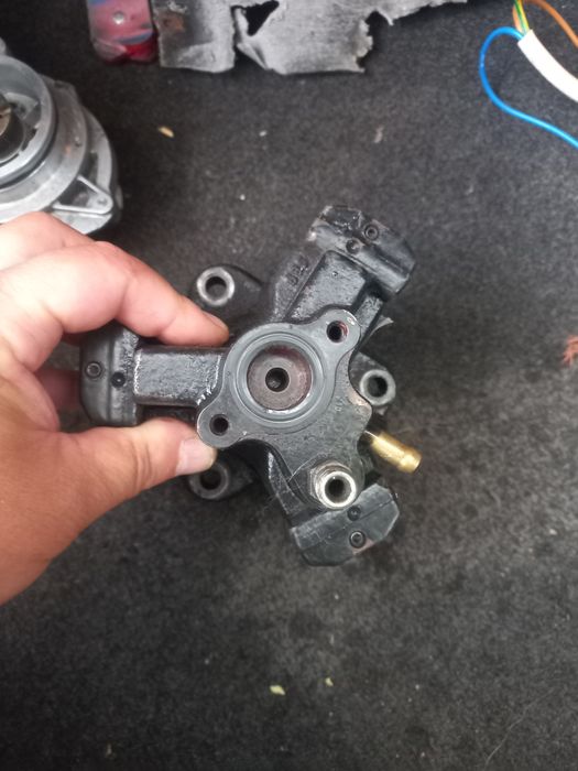 ПродамТнвд бмв  м57 3 литра  дизель