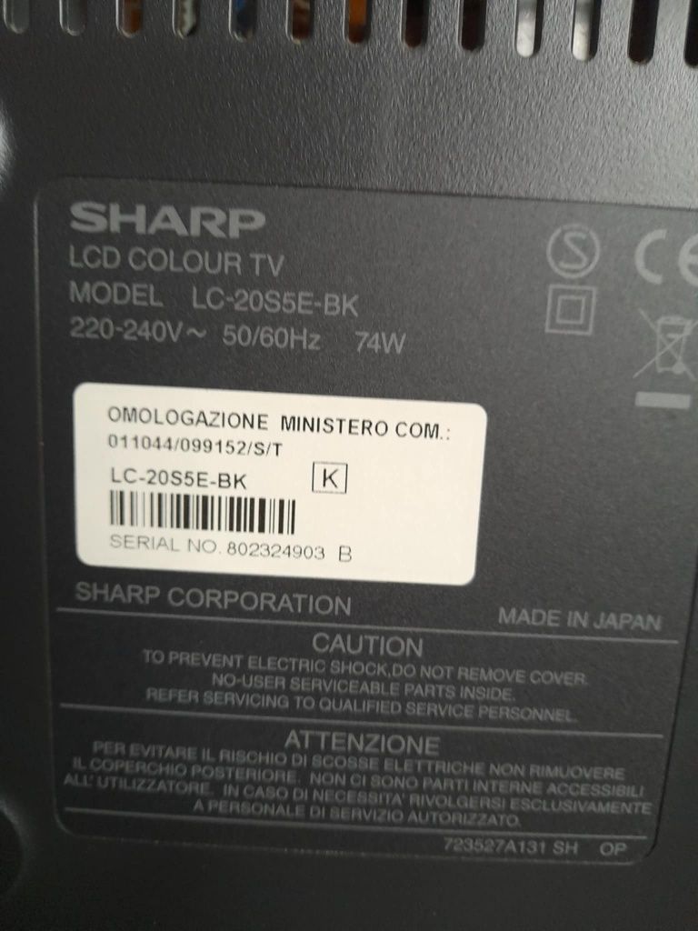 Telewizor Sharp używany 20 cali