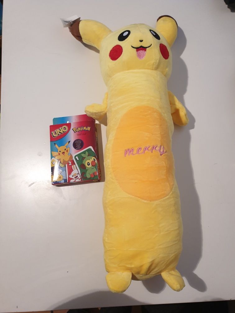 Zestaw karty uno i poduszka 50 cm pokemon