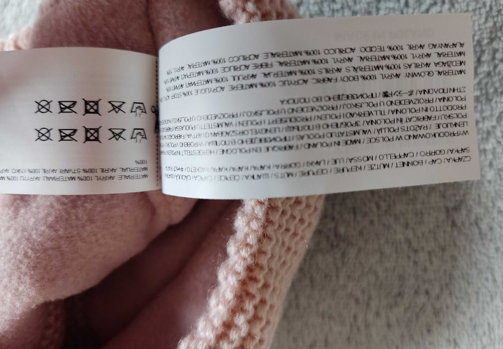 NOWA czapka 4F damska pudrowy róż firmowa zimowa