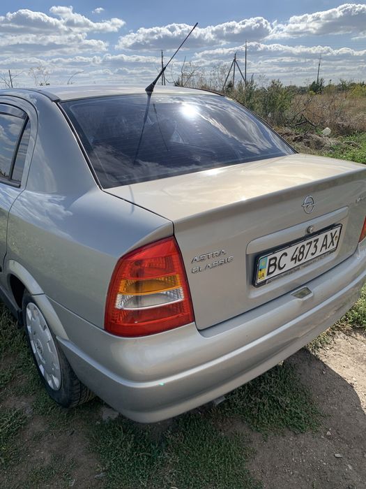 Автомобіль Opel Astra