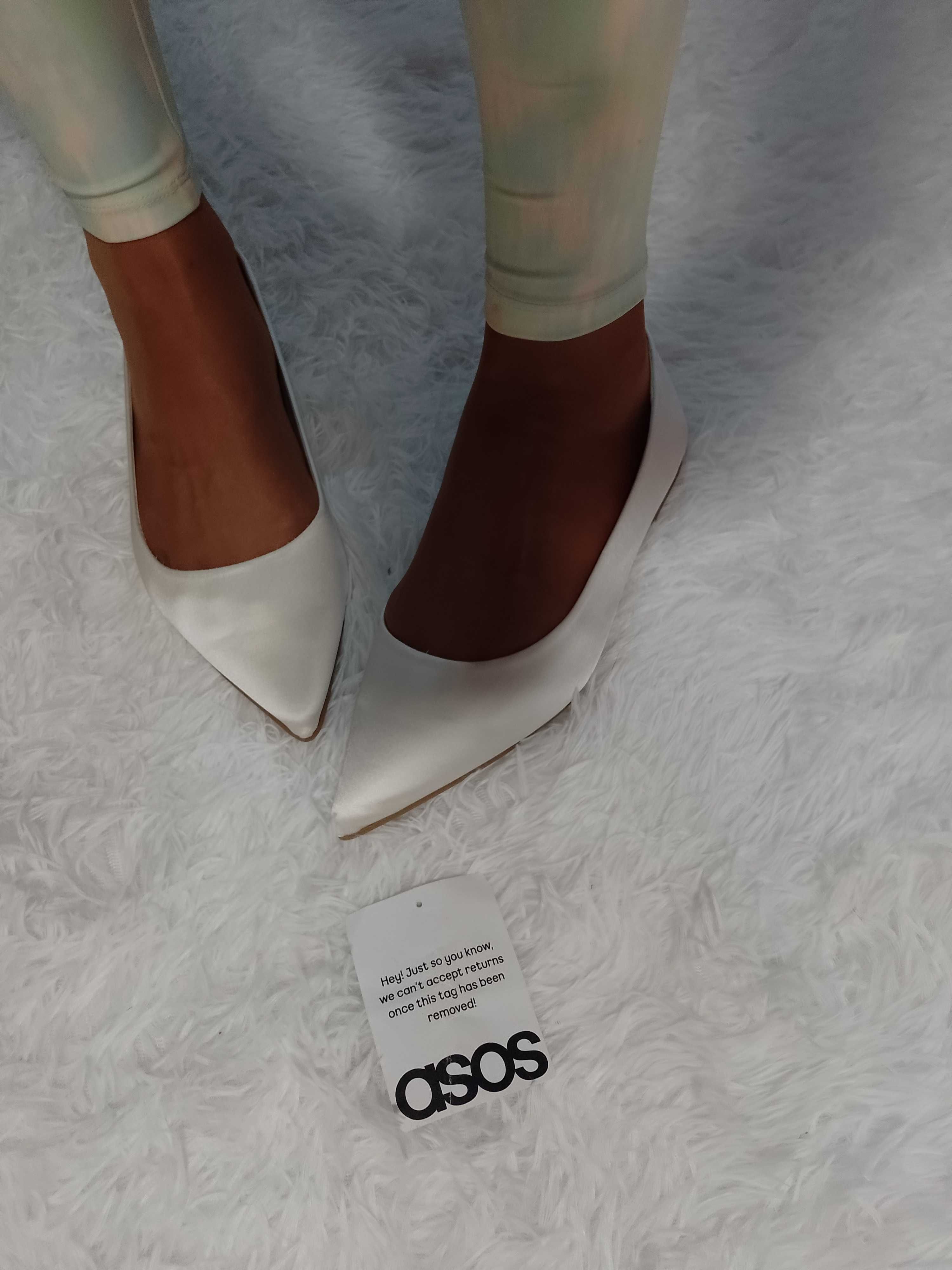 (40) ASOS Design/ Białe baleriny balerinki ślubne z Londynu, NOWE