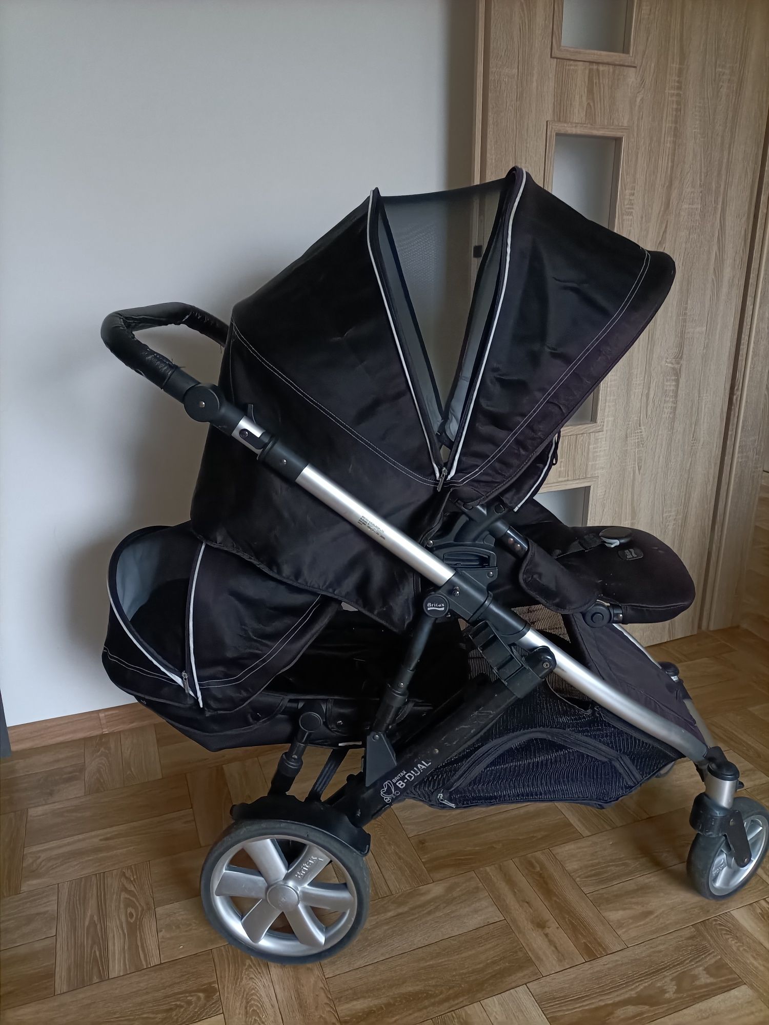 Wózek rok po roku. Spacerowy. Britax B-dual 4