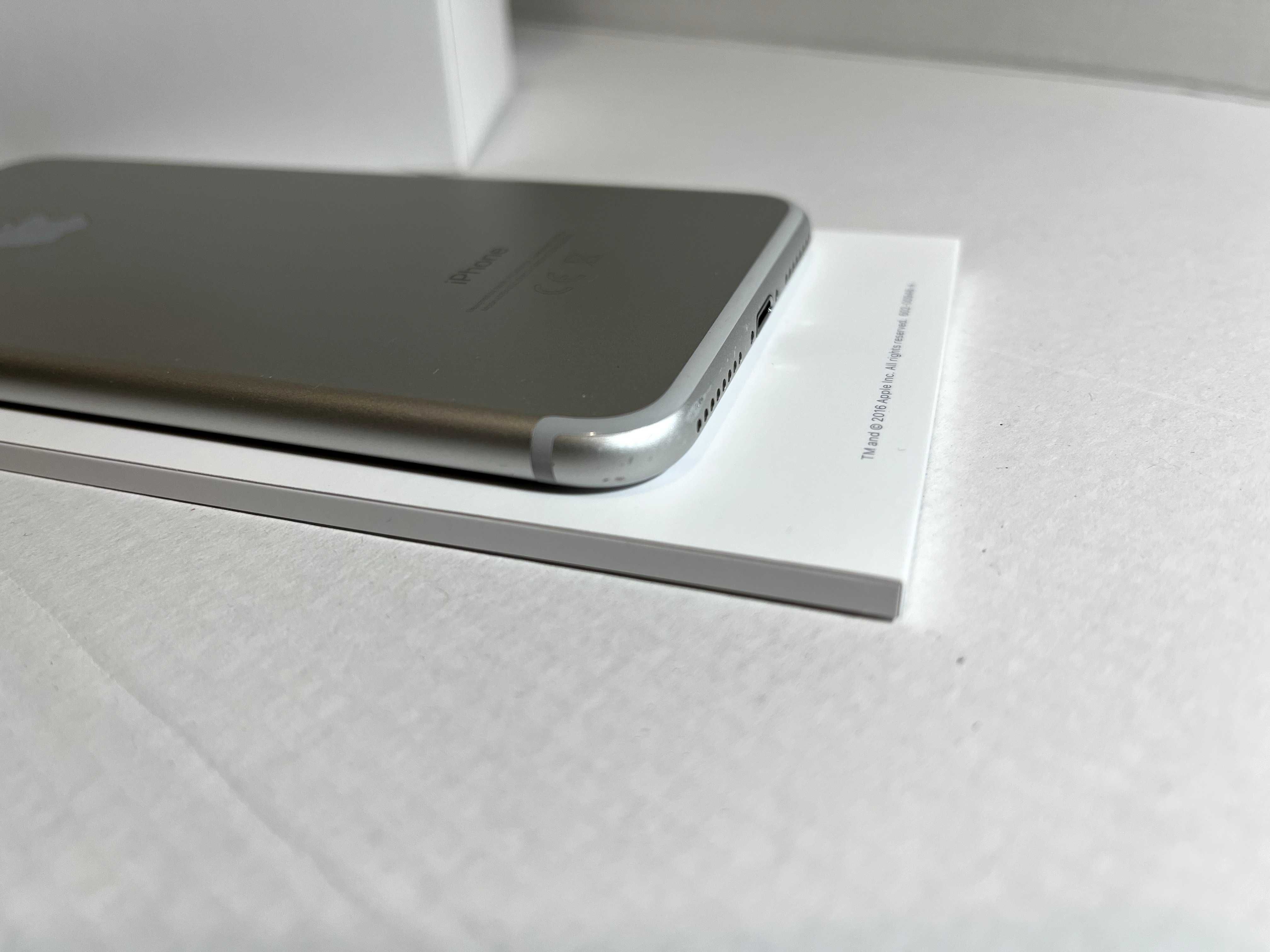 Apple iPhone 7 Plus Silver