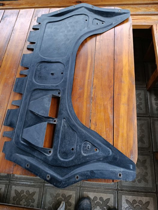 Захист двигуна передній на шкоду Октавія А5 оригінал