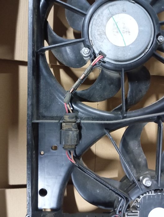 Вентилятори охолодження Пасат б7 2.0 дизель американський