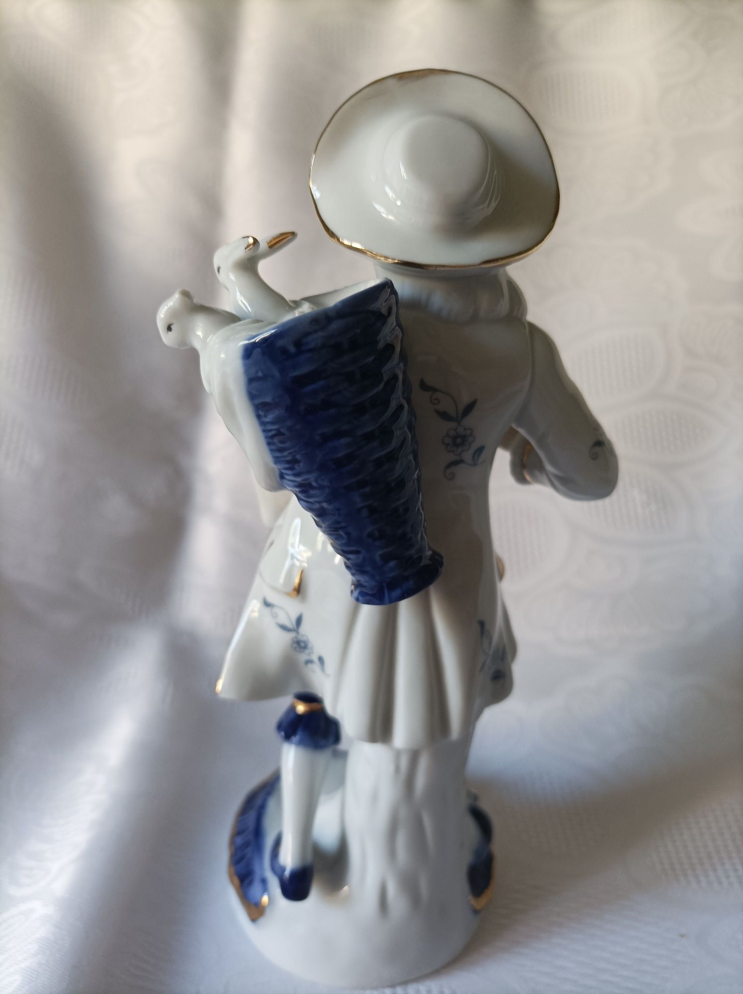 Figurka porcelanowa Hand Made Rococo cdc