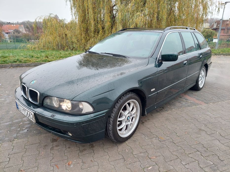 BMW E 39  DIESEl 3.0
