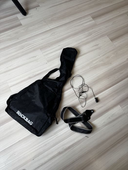 Чехол + ремень + звукосниматель гитары