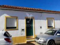 Moradia T3 com terreno - Pias