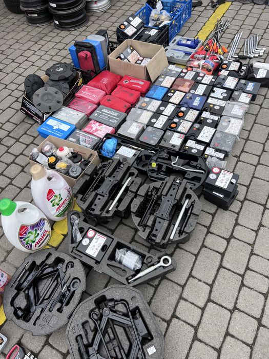 Автомобільний компресор,насос,підкачка коліс