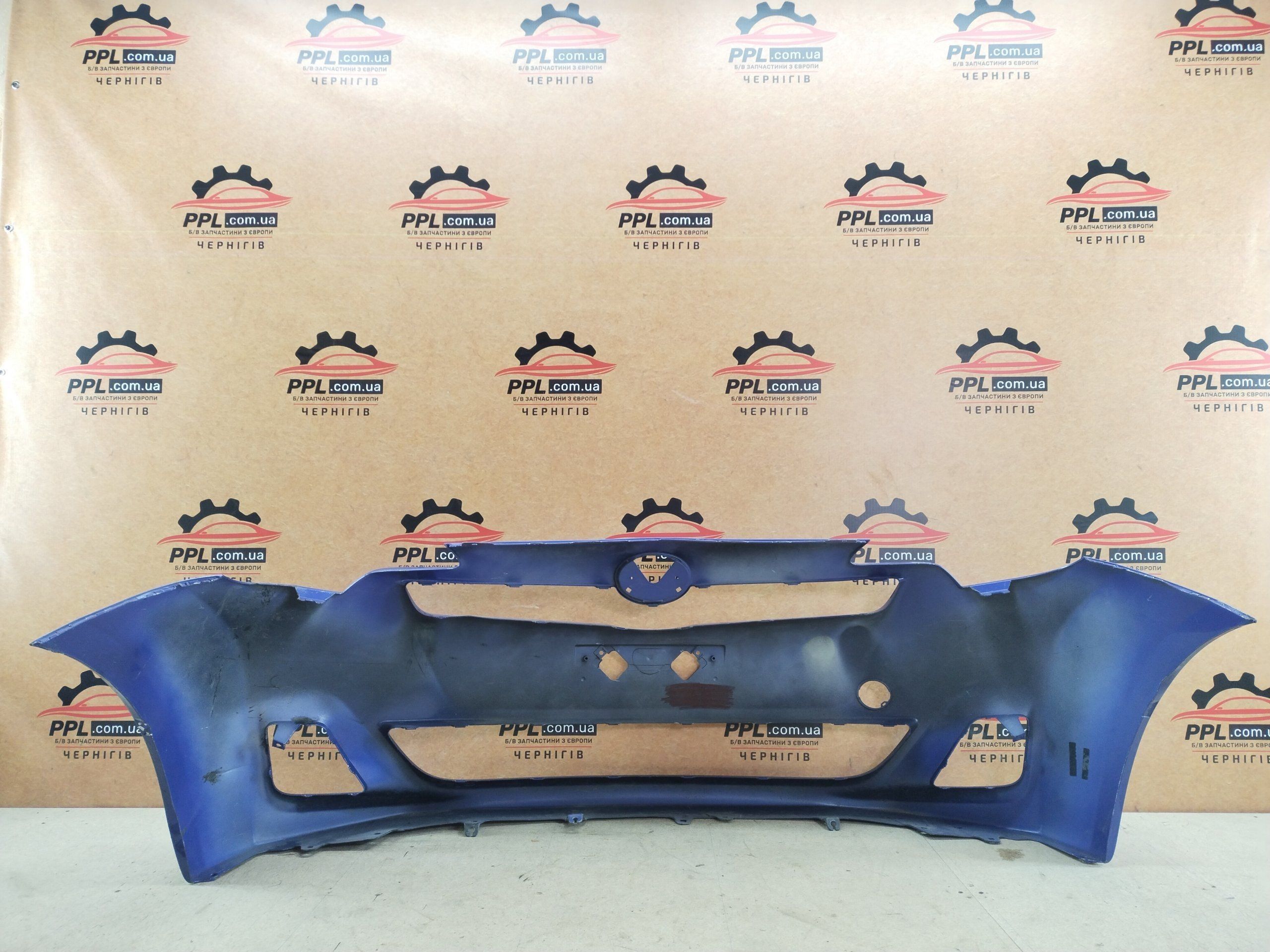 Toyota Verso S 2011-2015 Бампер передний 52119-52500