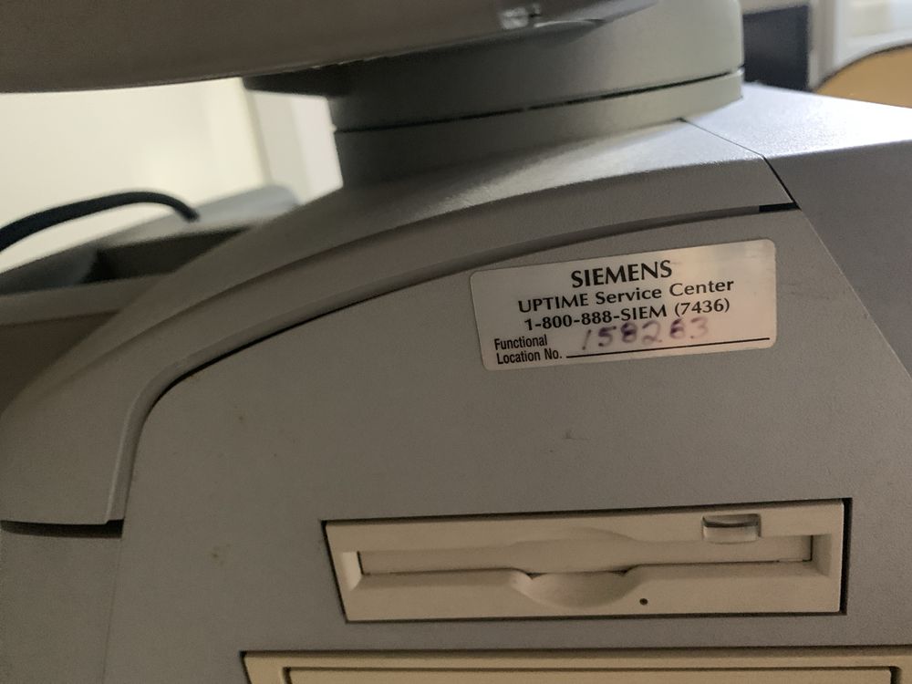 Aparelho de ecografia cardiovascular  siemens