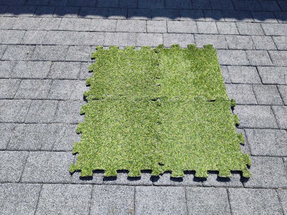 Sprzedam sztuczna trawe puzle 400 x 400 mm
