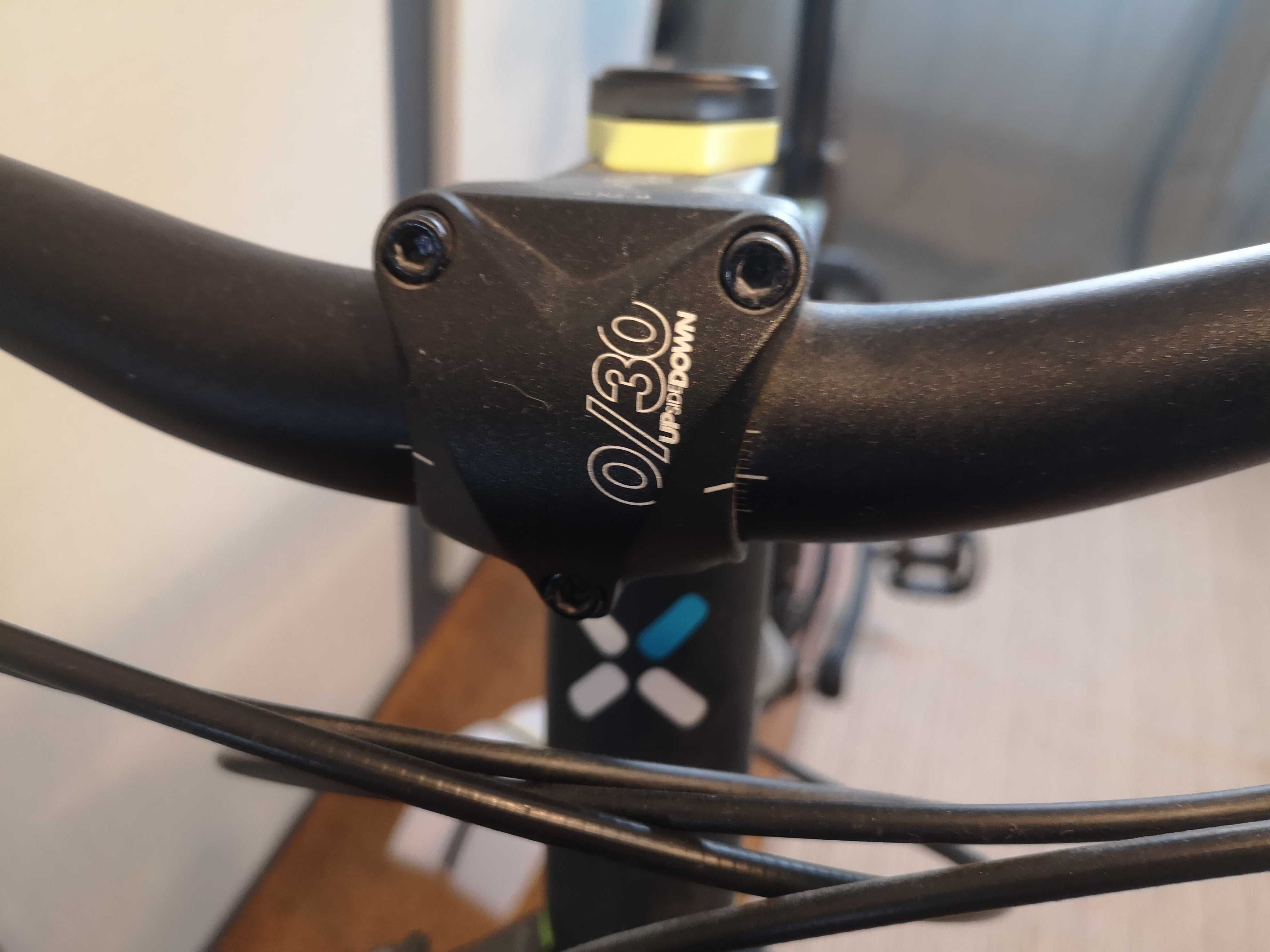 Vendo Bicicleta BTWIN 520 Rider Bem (Reservado) estimada e em ótima co