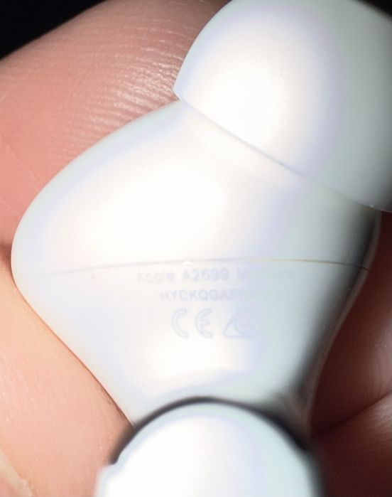 AirPods Pro 2 (Lightning)