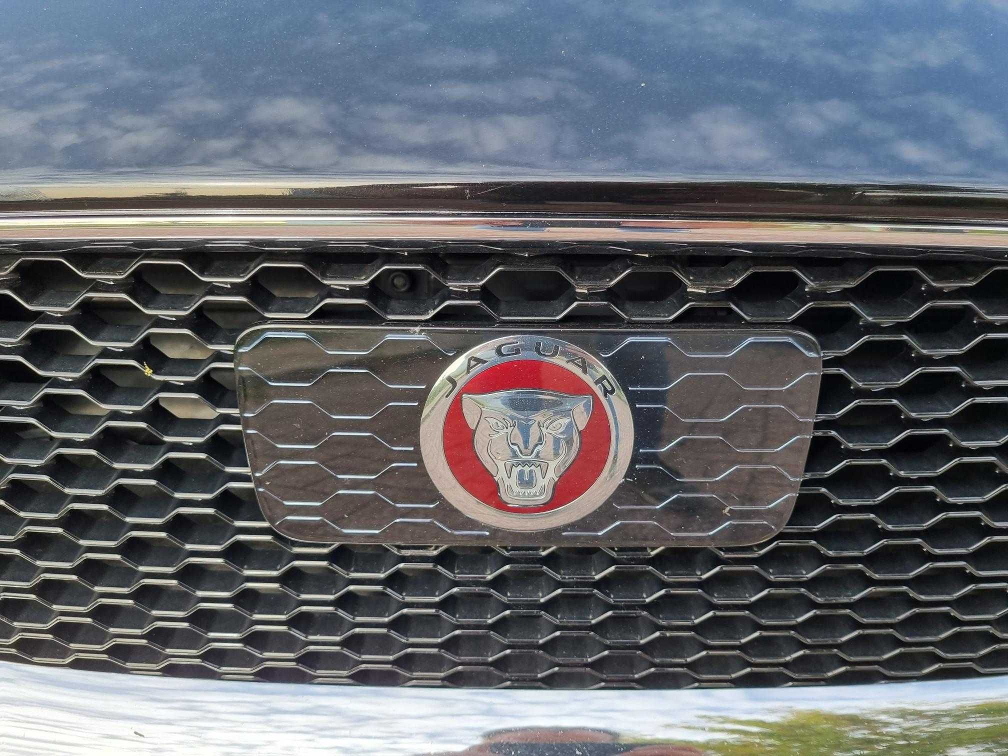 Jaguar XE Portfolio Aut