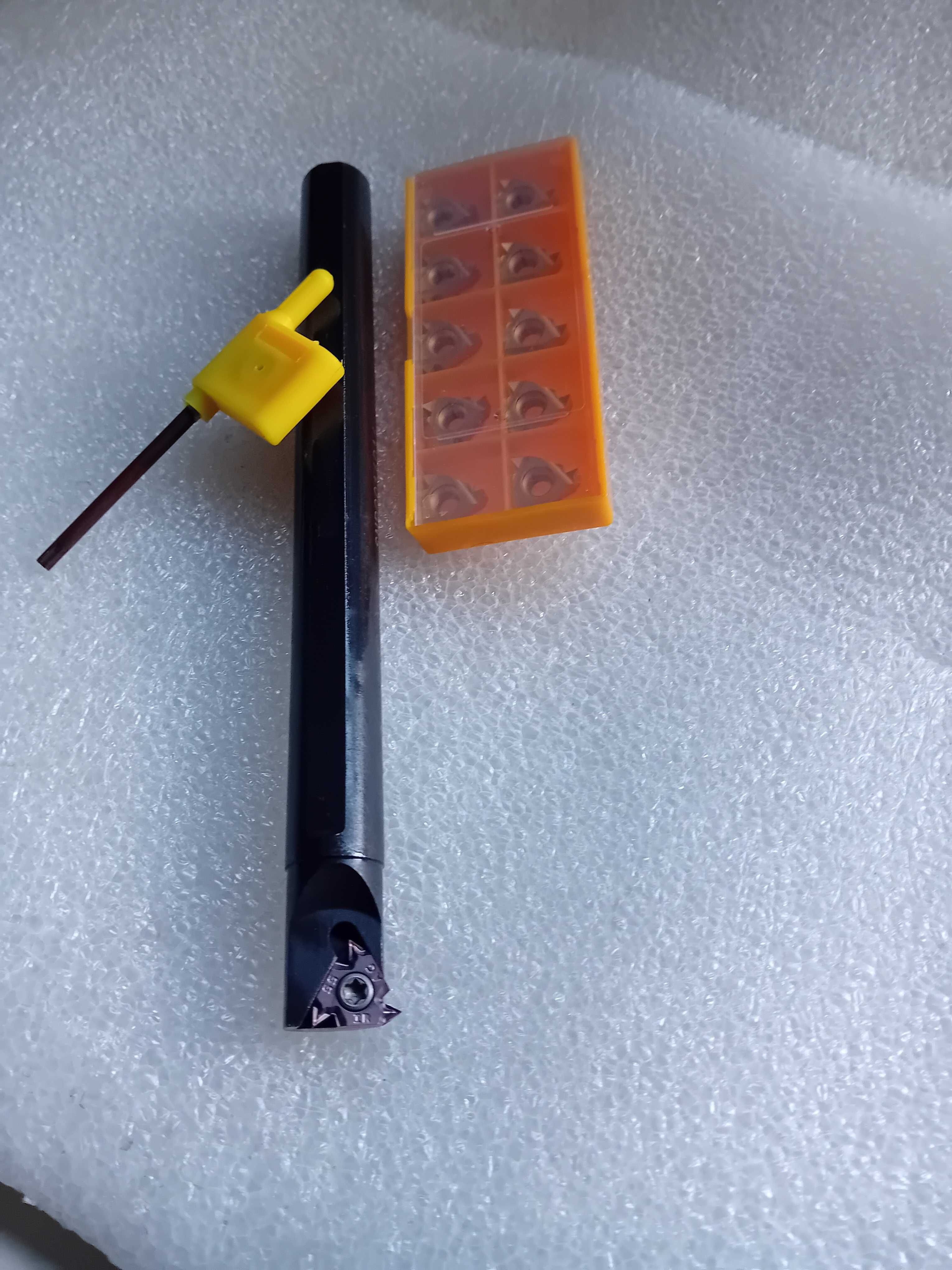 Buril para torno D 16 com 10 pastilhas de roscar