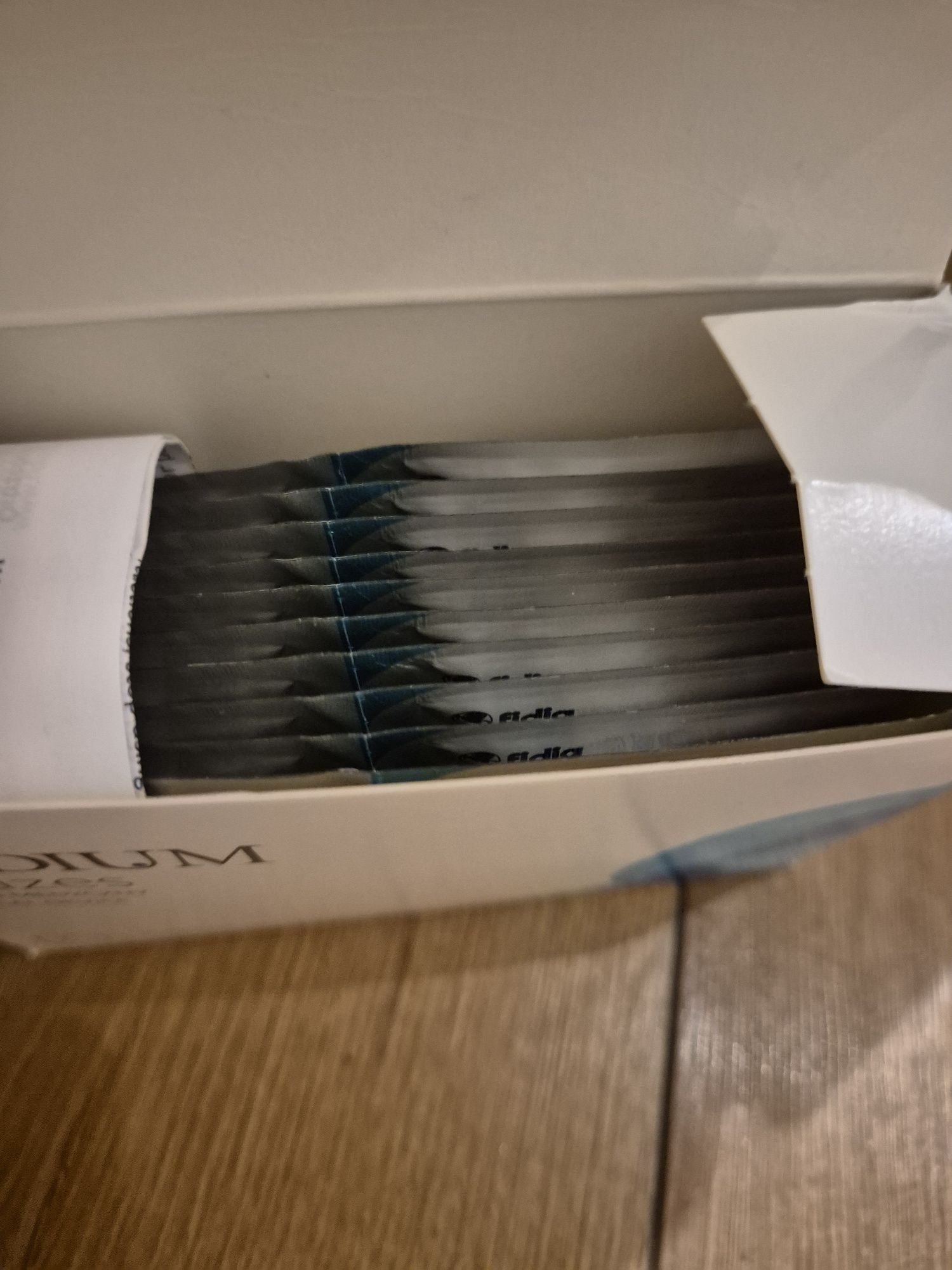 Iridium gauzes gaziki do oczu waciki