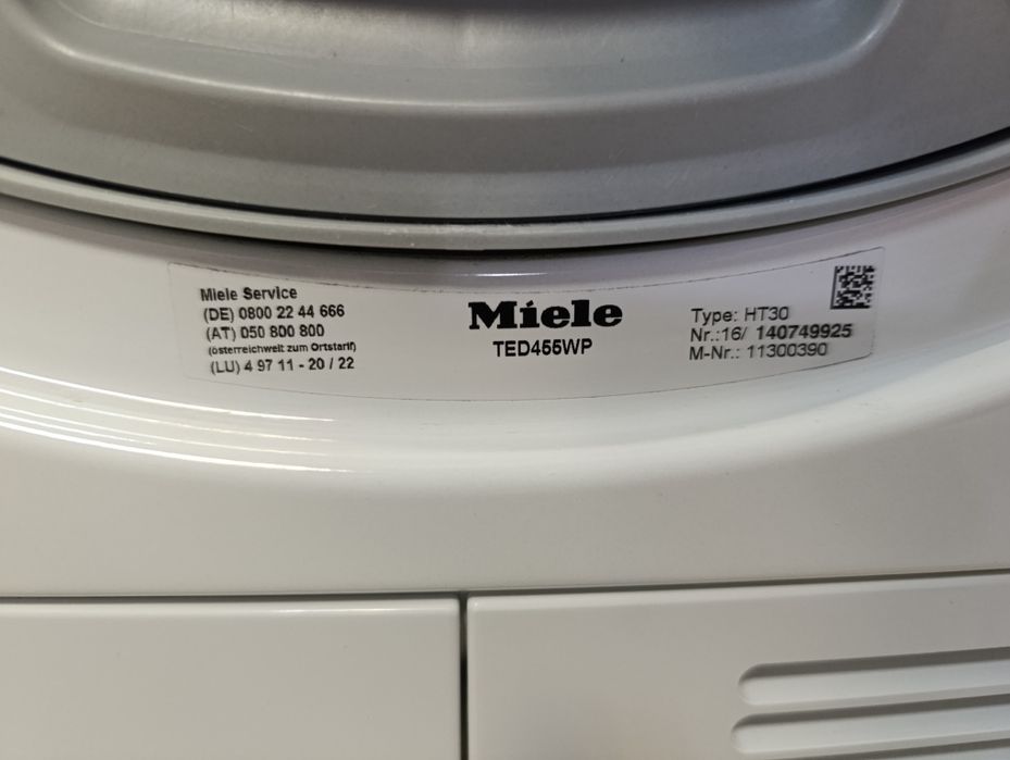 Сушильна машина Miele TED 455 WP