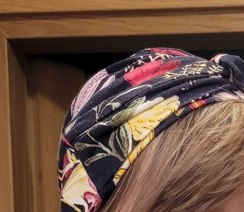 Turban z  wiskozy